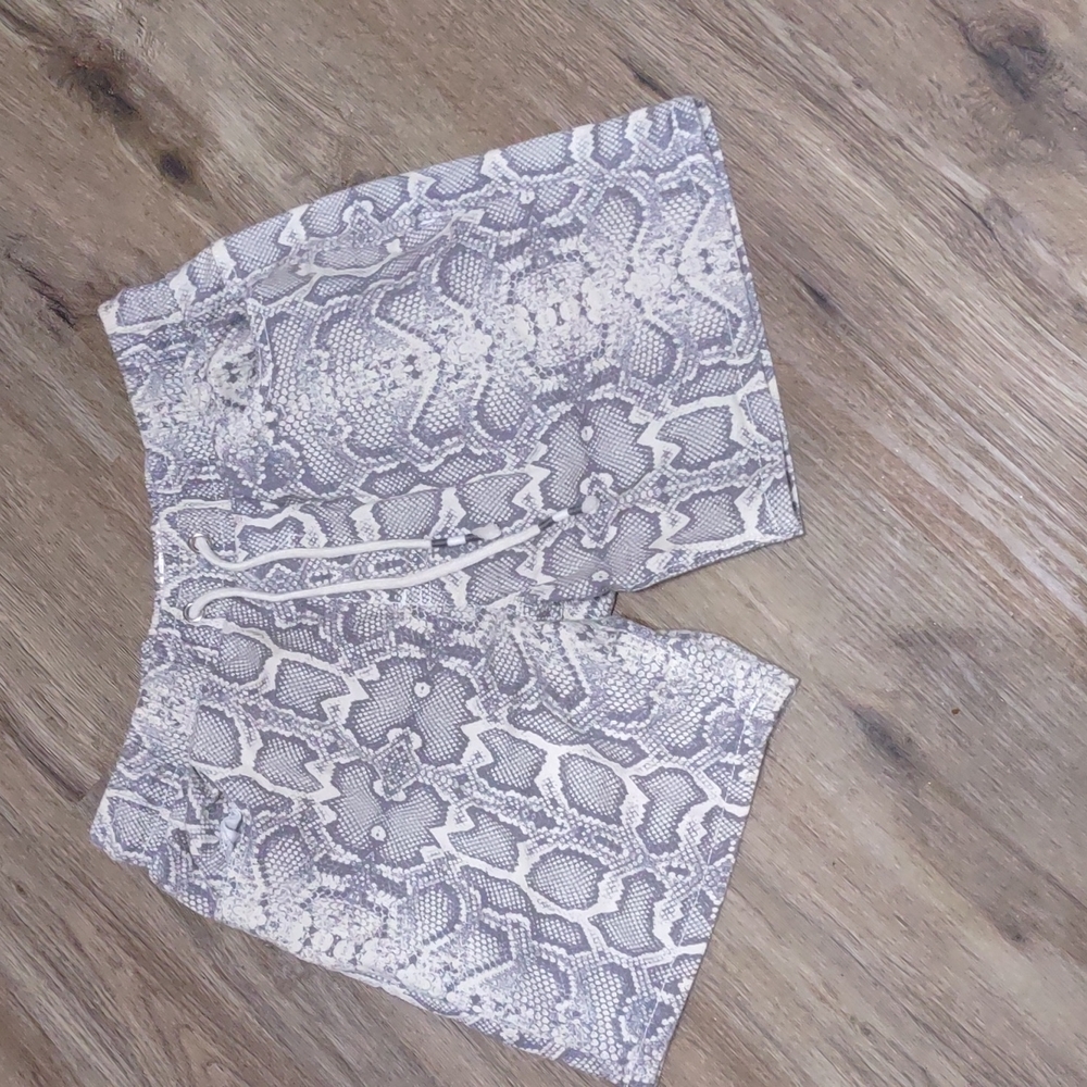 Fresh Prints of Bel-Air shorts animal print Gray